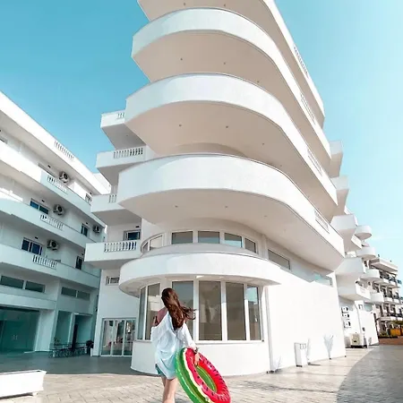 Apartment Captain's Ksamil