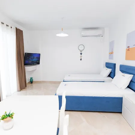 Apartment Captain's
