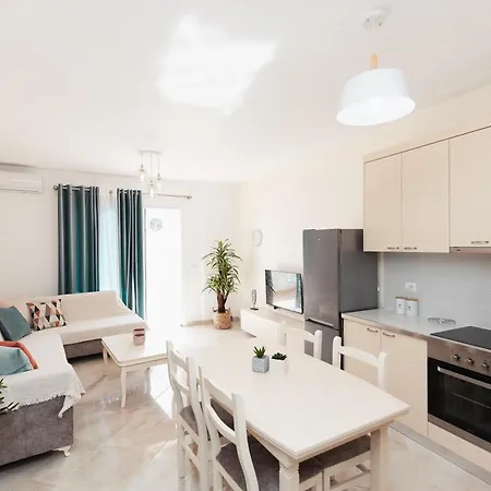 Apartment Captain's *