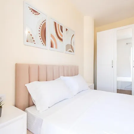 Apartment Captain's Ksamil