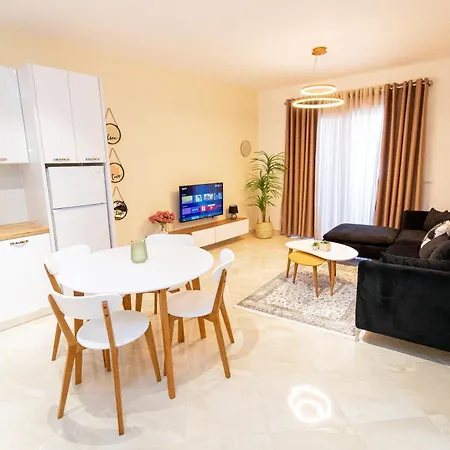 Apartment Captain's
