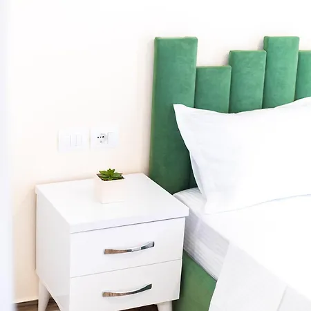 Apartment Captain's *