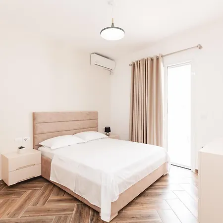 Apartment Captain's Ksamil