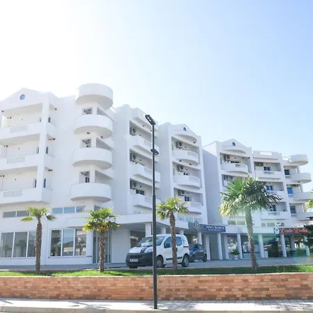 Apartment Captain's