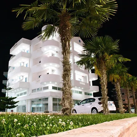 Captain's * 卡萨米尔