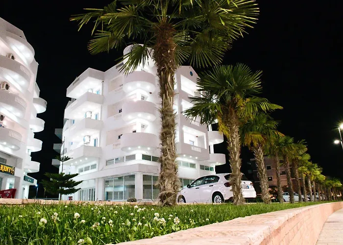 Captain's * 卡萨米尔